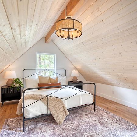 Вілла Mt Hood Log Cabin! Fresh Remodel With Airstream 2 Mount Hood Village Екстер'єр фото